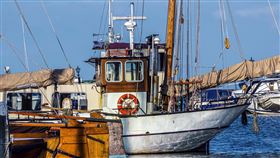 漁船,捕魚,漁夫(翻攝自 Pixabay)