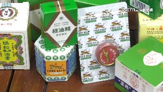 炎熱高溫破30度　民眾自備消暑小物