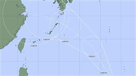 氣象粉專「台灣颱風論壇｜天氣特急」今（26）天晚間發文寫道，桑達颱風即將形成！（圖／翻攝自台灣颱風論壇）