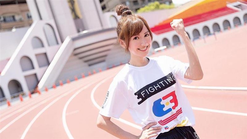 翁滋蔓遭質疑沒運動　登入PTT親回