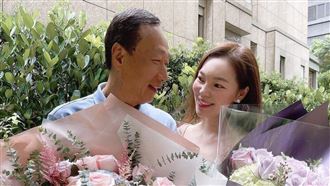 郭董曾馨瑩結婚14週年　曝奢華排場