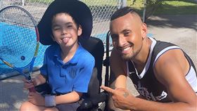 ▲「澳洲壞小子」基爾喬斯（Nick Kyrgios）在採訪時透露，自己與串流平台簽署了一項「有利可圖的協議」。（圖／翻攝自k1ngkyrg1os IG）