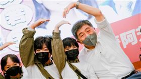 陳時中近日勤跑基層聯合議員參選人舉辦「阿中與你相見歡」活動（圖／翻攝自陳時中臉書）