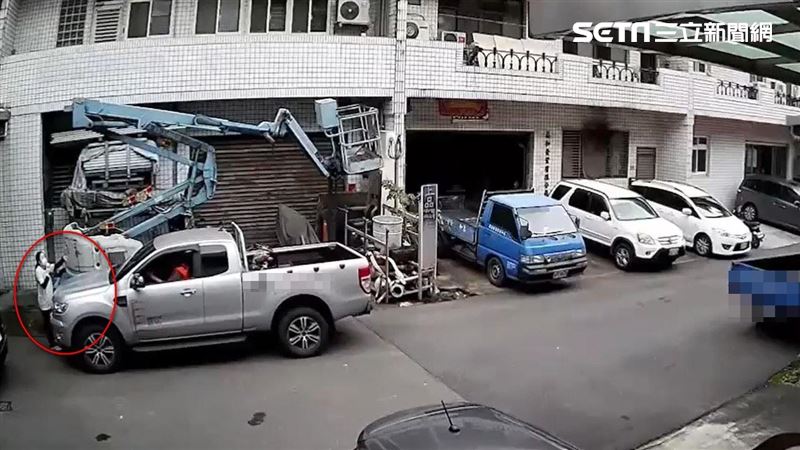 土城鄰居交惡！控工程行開車衝撞員工