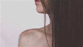 女子 裸體主義（示意圖／翻攝自pixabay）