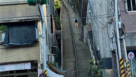 正濱漁會,基隆,樓梯,（圖／翻攝自臉書《路上觀察學院》）