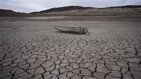 米德湖Lake Mead，乾旱，水位下降。(圖／美聯社／達志影像)
