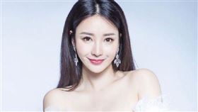 ▲柳岩。（圖／翻攝自柳岩微博）