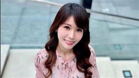  陳其邁找來正妹主播張硯卿擔任市府發言人。(圖/翻攝自Yentz 張硯卿IG)