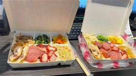 網友發文抱怨229元三寶飯只有香腸、紅燒肉、油雞。（圖／翻攝自爆廢公社二社臉書社團）
