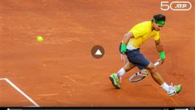 ▲納達爾胯下救球。（圖／翻攝自ATP官網）