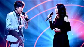 洪榮宏,張瀞云（華視提供）