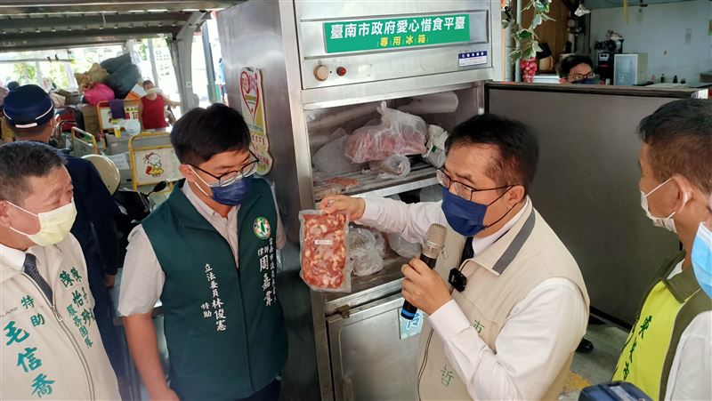 台南實物愛心銀行　幫助逾38萬弱勢