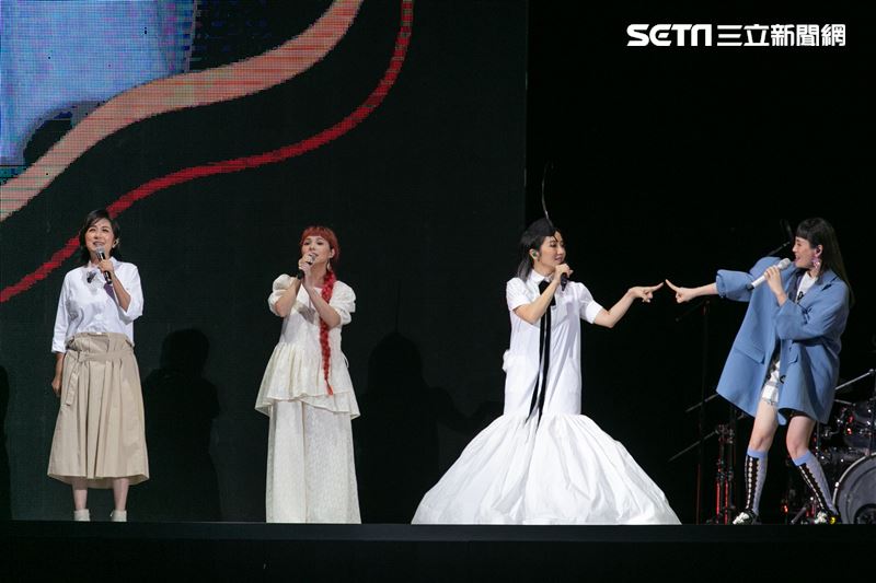 黃韻玲、魏如萱、許哲珮擔任陶晶瑩MOMAN小巨蛋演唱會嘉賓。（圖／記者楊澍攝影）