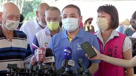 侯友宜出席汐止區農會績優農民表揚典禮暨農事家政園遊會