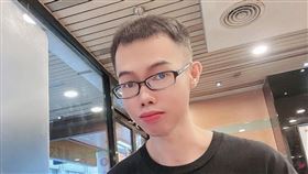 （圖／翻攝自鄧佳華臉書）