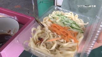 雲林老饕隱藏版美食　涼麵藏身檳榔攤