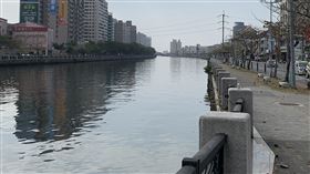 河樂廣場  無縫連結台南雙核心舊城區中國城被夷平蛻變成「河樂廣場」後，無縫連結台南舊城雙核心，遊客可從中西區舊城區一路直通到安平舊城區，將台南運河美景盡收眼底。中央社記者張榮祥台南攝  109年3月6日