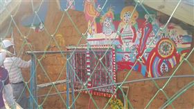 彩虹眷村，彩虹文創魏丕仁，破壞彩繪牆，反批文化局是破壞原創兇手(圖／魏丕仁提供)