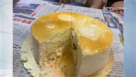 為長輩慶生! 蛋糕切開拉出