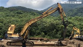 台北市北投區外交部職務宿舍發生鋼樑砸死人的工安意外。（圖／翻攝畫面）