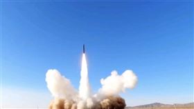 裴洛西計劃訪台　共軍公布東風17發射畫面（圖／翻攝自央視軍事）