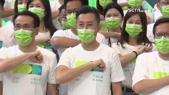 分進合擊！林智堅推政見、小雞助闢謠