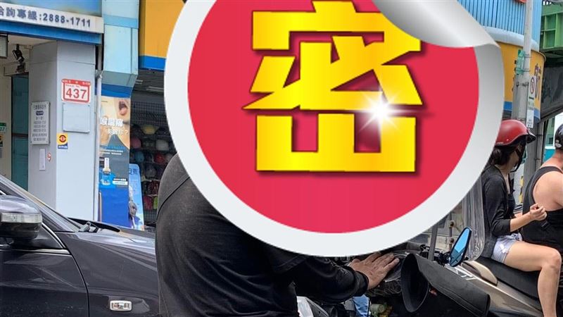 阿伯裝超狂配備不怕淋雨　網一看嚇歪