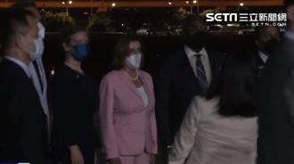 裴洛西抵台…微博留言大崩潰：真的敢