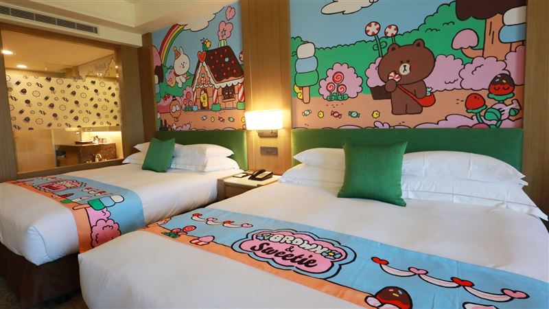 快看身分證！「中2字」免費住飯店