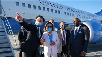 裴洛西離台　臨行前「親切舉動」曝光