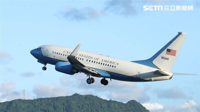 裴洛西旋風來台　18：01離開台灣