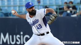 ▲富邦悍將先發投手范米特。（圖／記者劉彥池攝影）