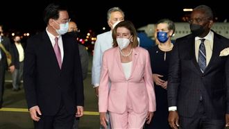 稱台花錢遊說裴洛西？他急報案：被盜