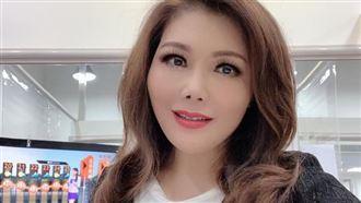 張雅琴講到哽咽！氣哭：有錢又如何