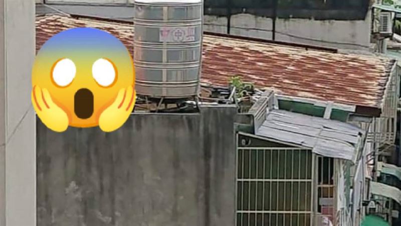 溜滑梯離地5層樓！網：人生登出裝置