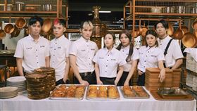 百萬網紅團體,這群人,十週年,收入。圖／華納音樂提供