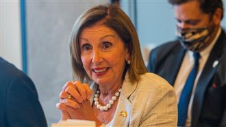 全家被制裁　裴洛西孫子狠嗆中國一句