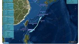 共軍軍演第2天！美軍派出「7軍機」　強化台海空中行動（圖／翻攝自推特@SCS_PI）