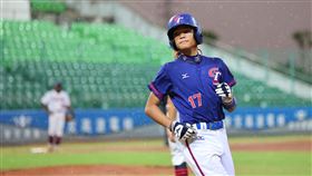 陳瑞鑫敲出中華隊本屆首轟。（圖／棒協提供）