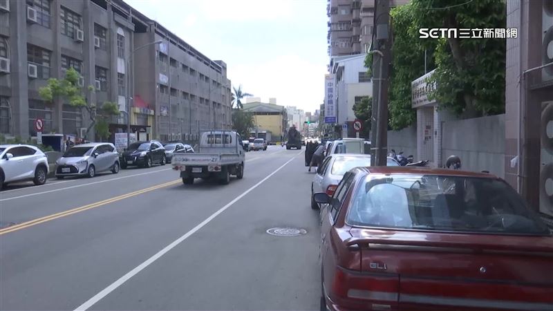 車停巷子見神秘紙條⋯他無奈！網點出關鍵