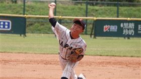 U12日本隊柏木春瑛偶像阿圖維U12世界盃棒球賽日本隊柏木春瑛（圖）投打有表現，他自評若提早保有緊張感會更好，偶像是美職太空人隊阿圖維（Jose Altuve），他表示，自己身高不高，欣賞阿圖維個子小卻也可以有傑出的表現。中央社記者謝靜雯攝  111年8月6日