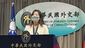 專款挺立陶宛？外交部：整合國發會各管道外交部發言人歐江安17日在記者會表示，台灣將持續整合國發會基金等各種管道，力挺立陶宛遭中國經貿報復的產品。中央社記者黃雅詩攝  111年2月17日