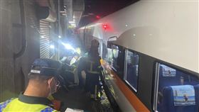 台鐵猴硐車站1男墜軌！遭太魯閣號撞上　送醫仍不治。（圖／翻攝畫面）