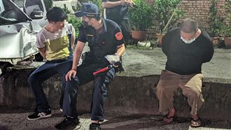 吸毒男拒檢又撞警！警轟5槍壓制逮捕