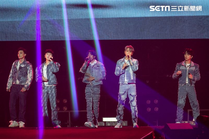五堅情「Moon Landing月面著陸」台北小巨蛋演唱會。（圖／記者楊澍攝影）