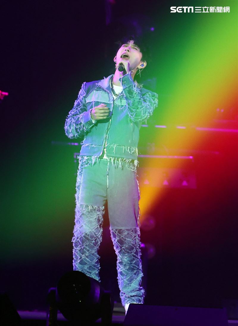 五堅情Moon Landing月面著陸，台北小巨蛋演唱會。（記者邱榮吉/攝影）