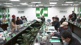 綠再推三.縣2400