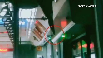 台南公車會「下雨」　民眾怨太誇張