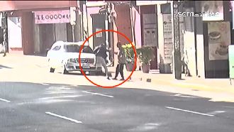 男搭霸王車想落跑　遭運將抓住躺地鬧